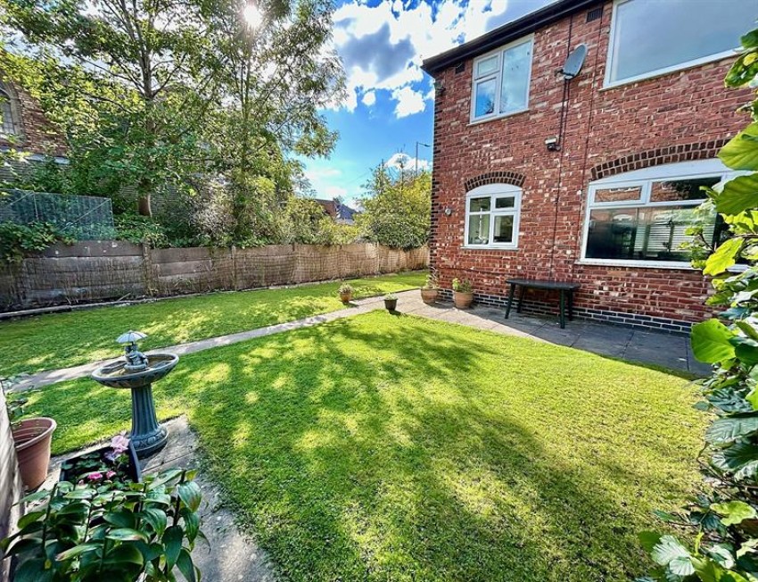 Images for Parrs Wood Road, East Didsbury