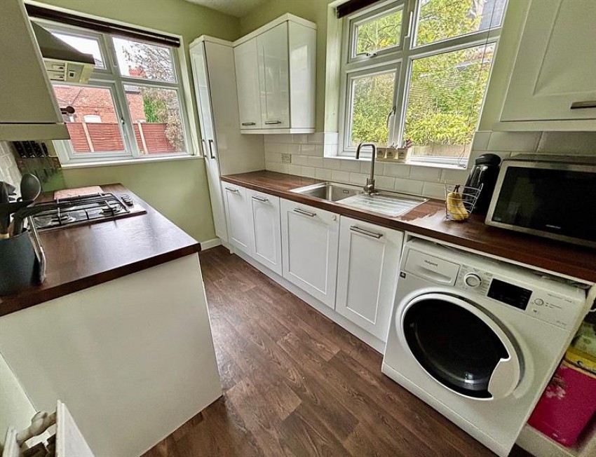 Images for Parrs Wood Road, East Didsbury