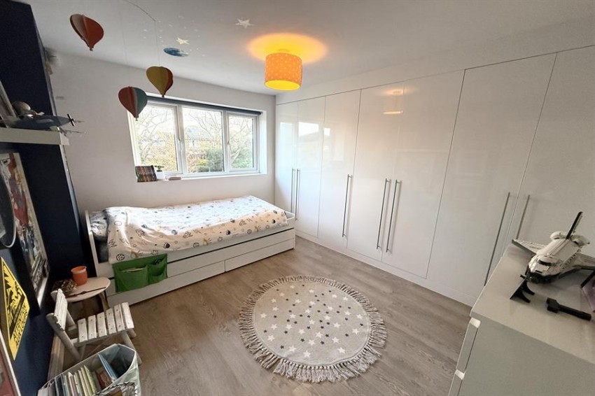 Images for Woodlands Drive, Sale