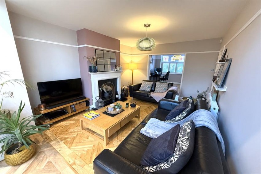 Images for Woodlands Drive, Sale