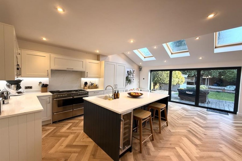 Images for Woodlands Drive, Sale