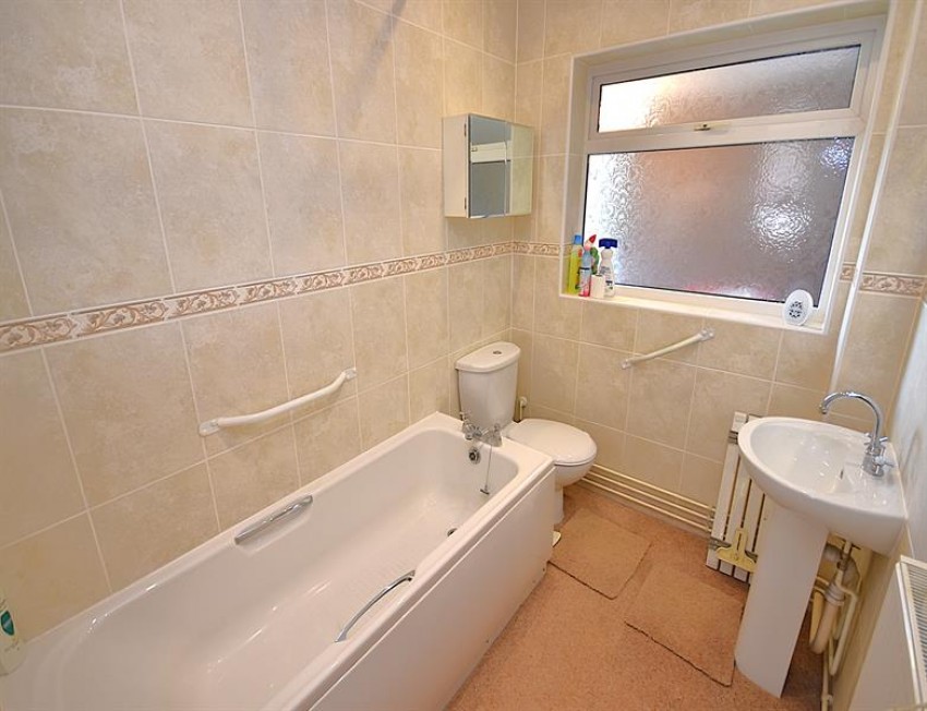 Images for Fitzwilliam Avenue, Sutton, Macclesfield