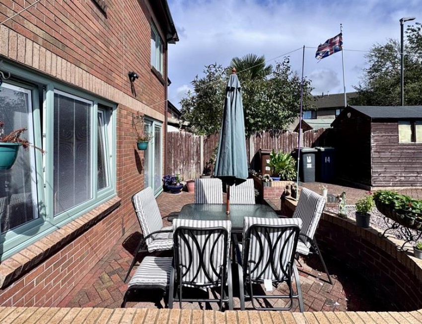 Images for Bonsall Close, Glossop