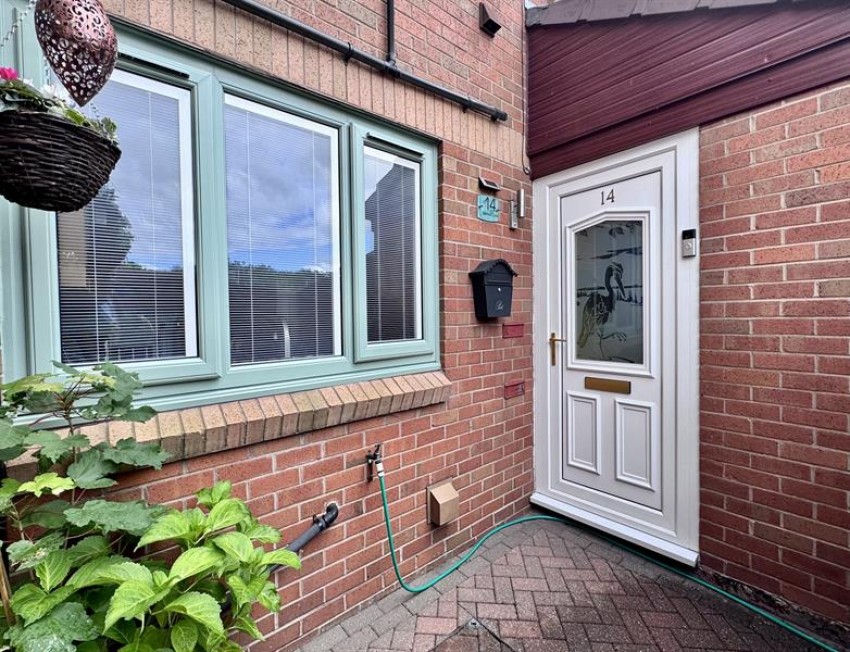Images for Bonsall Close, Glossop
