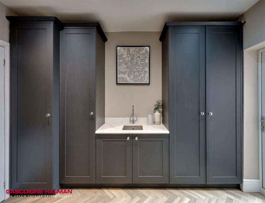 Images for Kitts Moss Lane, Bramhall