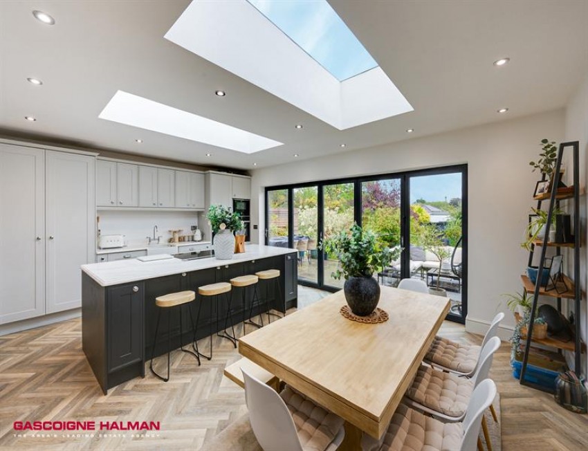Images for Kitts Moss Lane, Bramhall