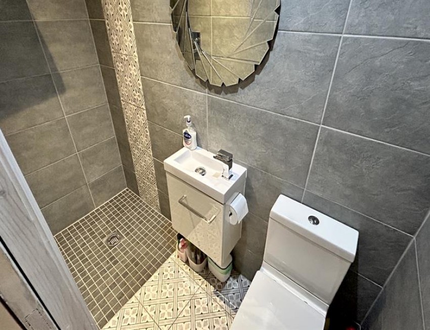 Images for Queensway, Heald Green, Stockport