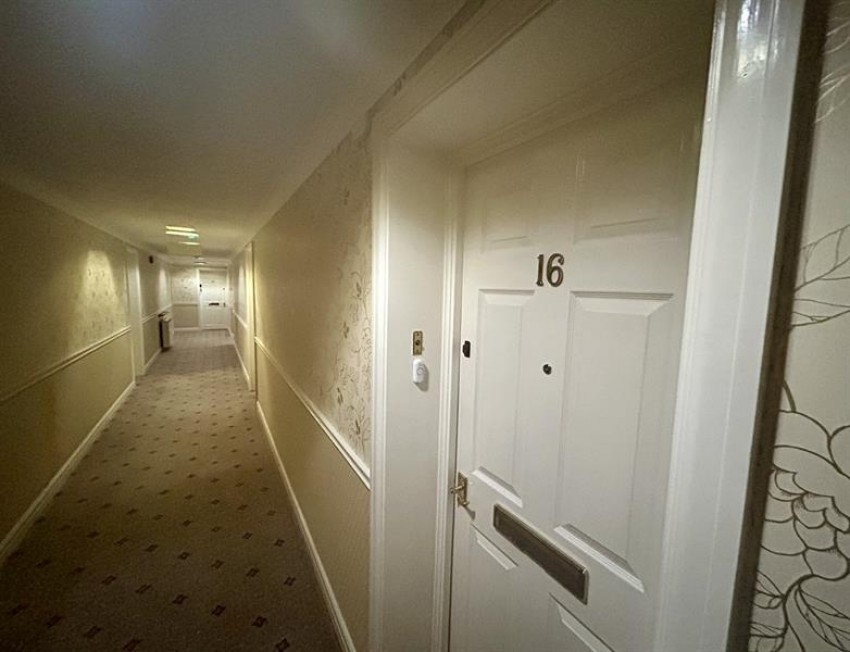 Images for Oakwood, Tabley Road, Knutsford