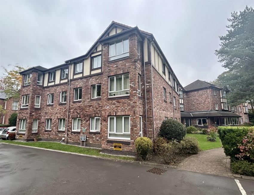 Images for Oakwood, Tabley Road, Knutsford
