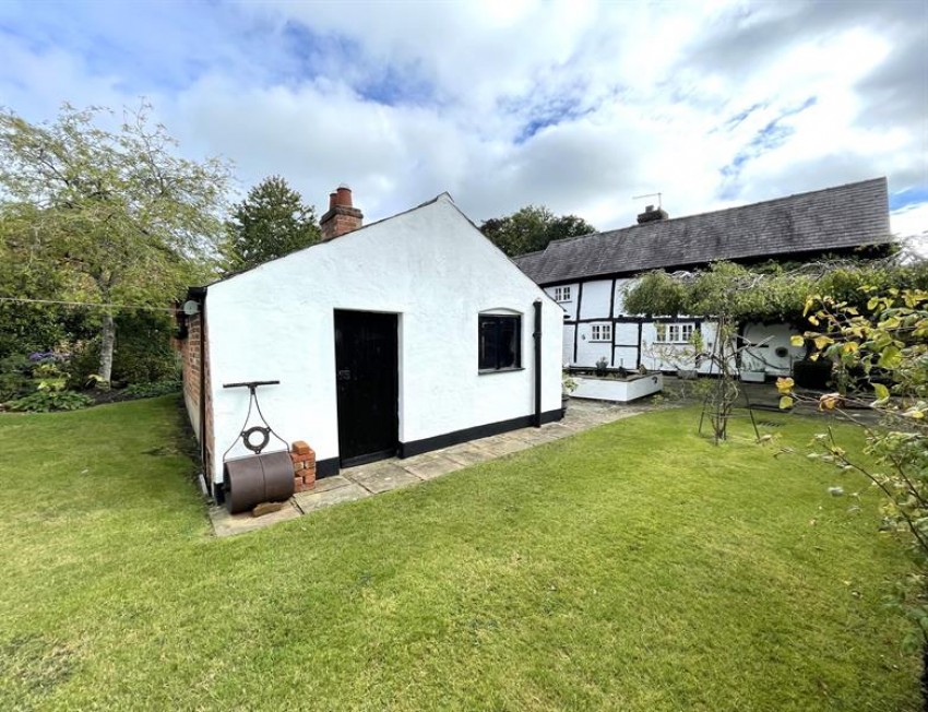 Images for Trouthall Lane, Plumley