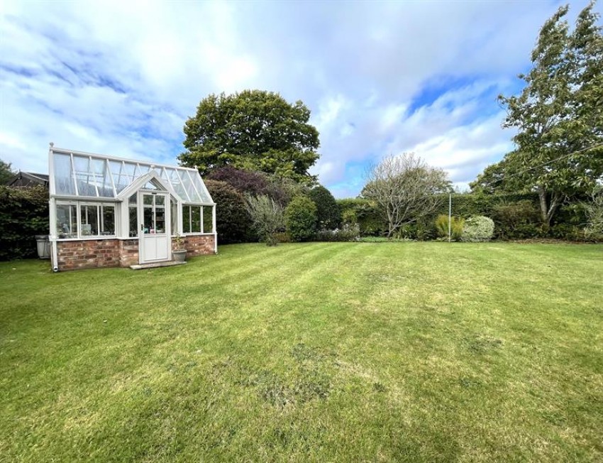 Images for Trouthall Lane, Plumley