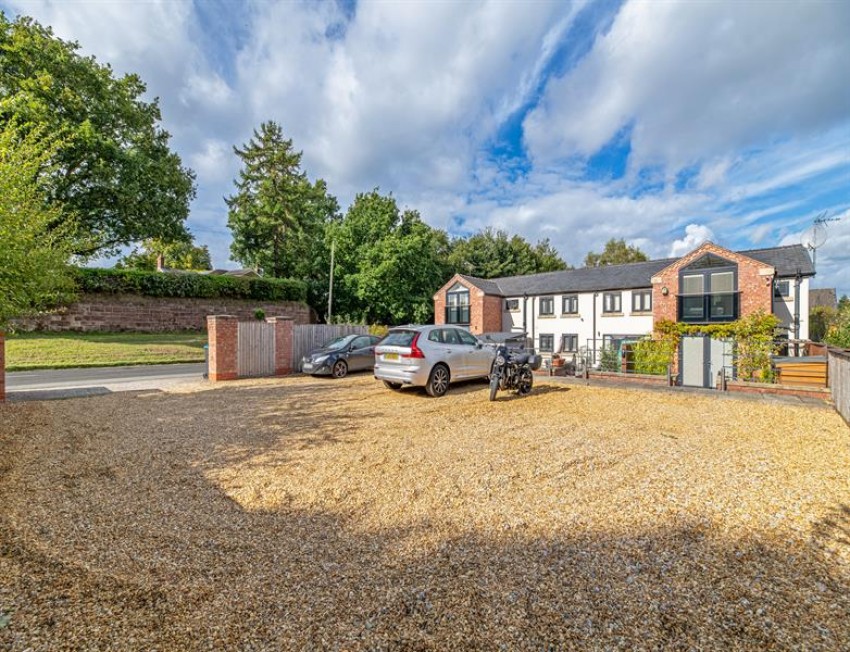 Images for Crown Inn Cottages, Fingerpost Lane, Norley, Frodsham