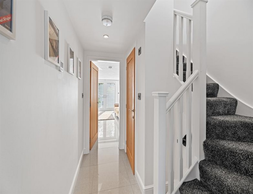 Images for Crown Inn Cottages, Fingerpost Lane, Norley, Frodsham