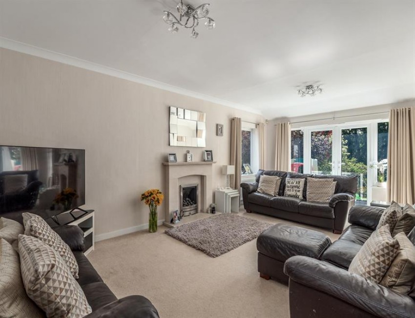 Images for The Paddocks, Prestbury
