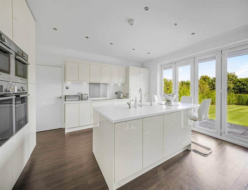 Images for Carlton Road, Hale, Altrincham