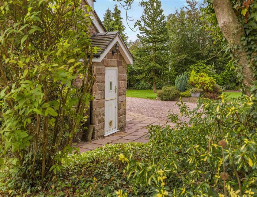 Images for Anthony Cottage, Tanhouse lane, Rushton Spencer 