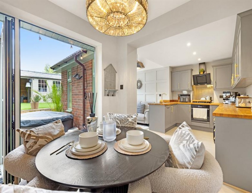 Images for Oakleigh Rise, Northwich
