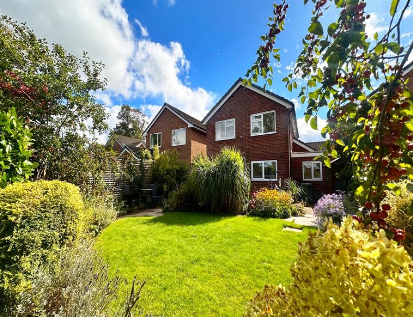 Images for Grebe Close, Poynton