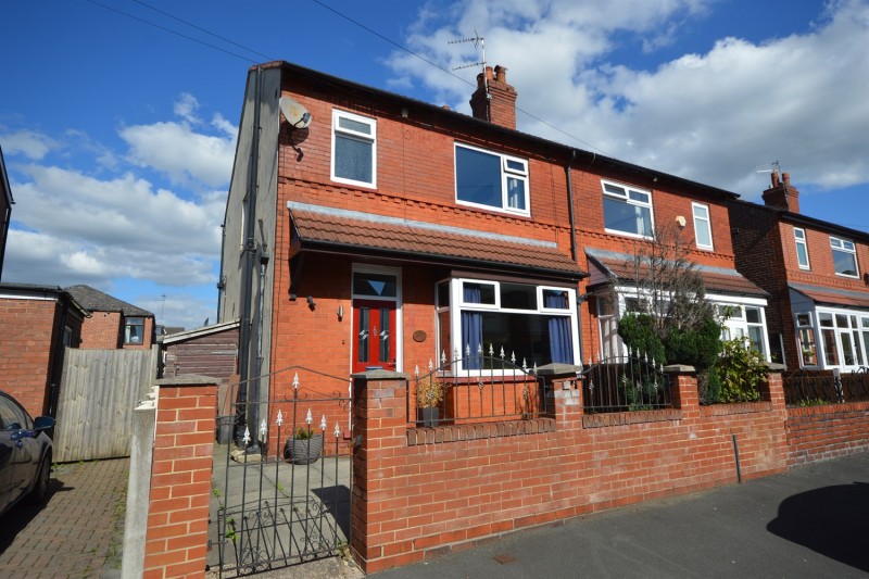 Woodstock Avenue, Reddish