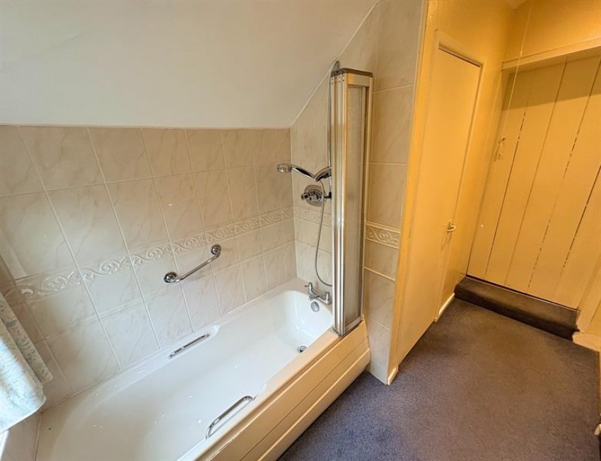 Images for London Road, Holmes Chapel