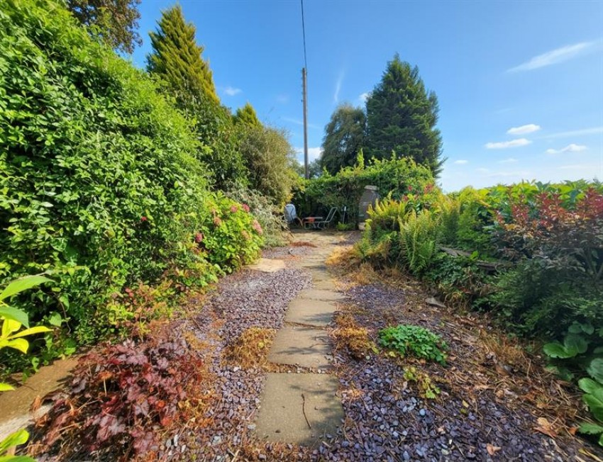 Images for Cross Cottage, Pepper Street, Appleton Thorn, Warrington