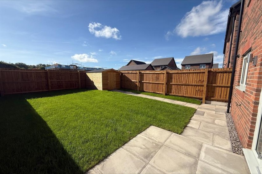 Images for Snapes Meadow, Lymm