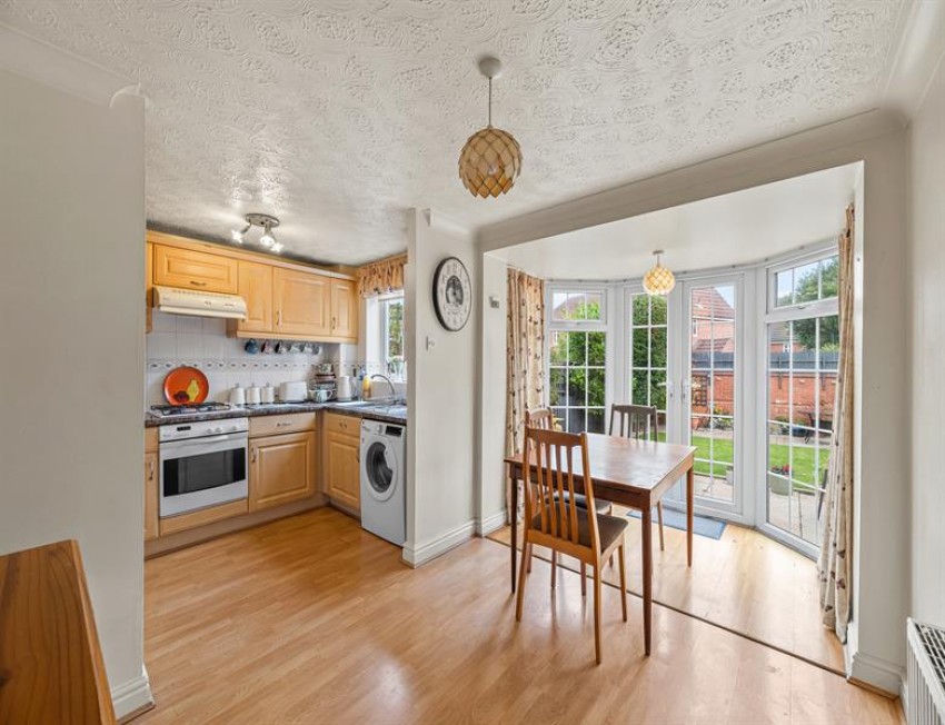 Images for Dove Close, Elton, Chester