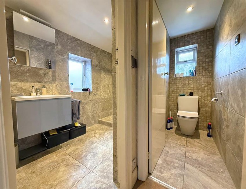 Images for Emsworth Drive, Sale