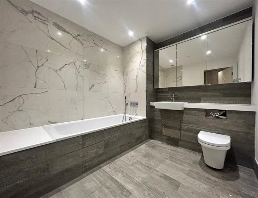 Images for Chapelwood, Alderley Road, Wilmslow