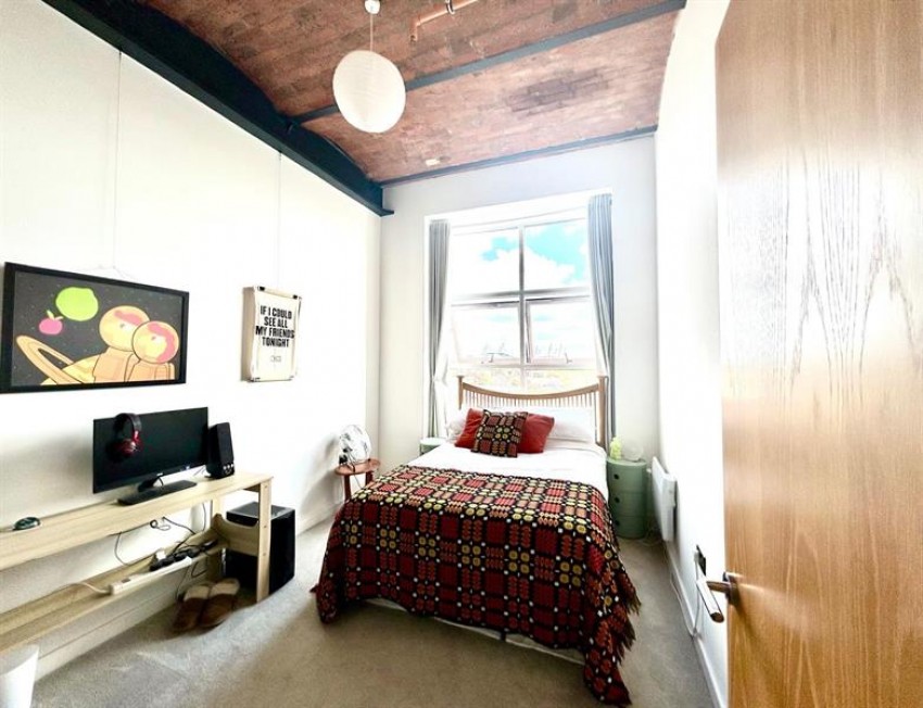 Images for Lower Vickers Street, Manchester
