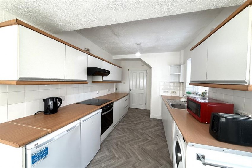 Images for Glebelands Road, Sale