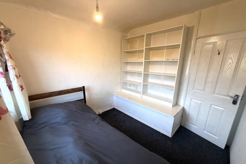 Images for Glebelands Road, Sale