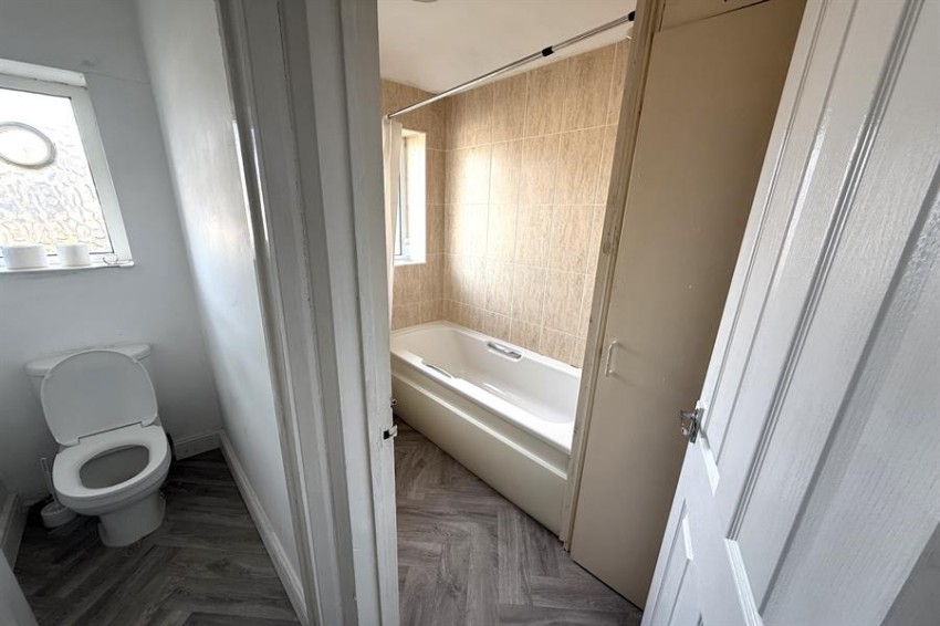 Images for Glebelands Road, Sale