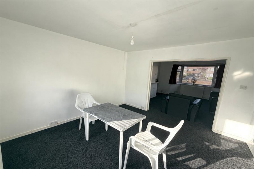 Images for Glebelands Road, Sale