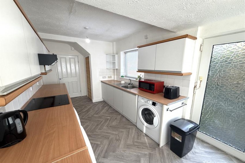 Images for Glebelands Road, Sale