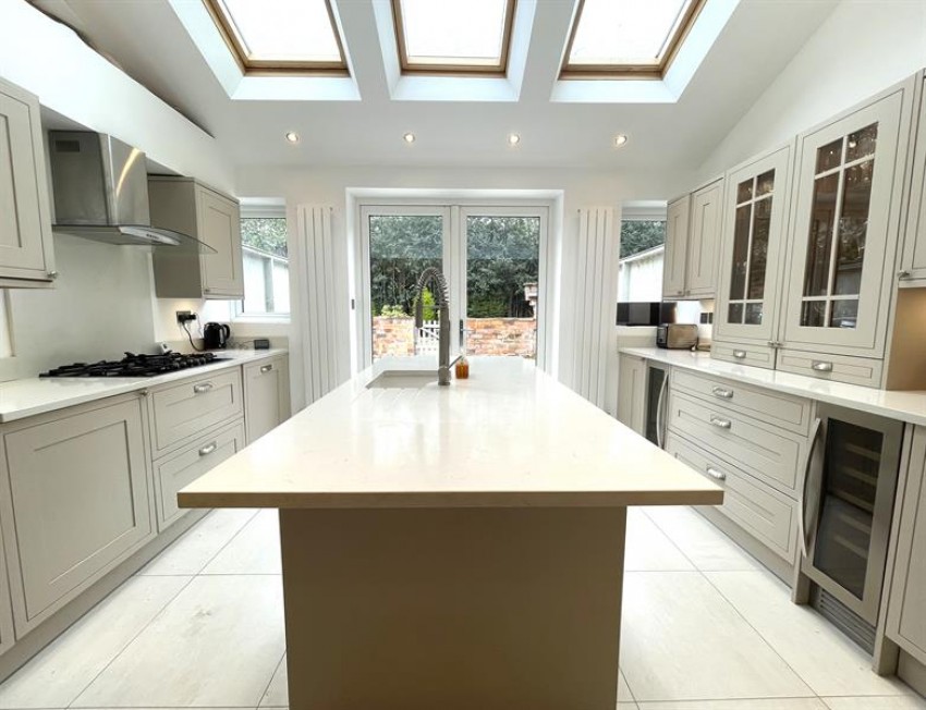 Images for Old Hall Cottage, Hall Lane, Mobberley, Knutsford