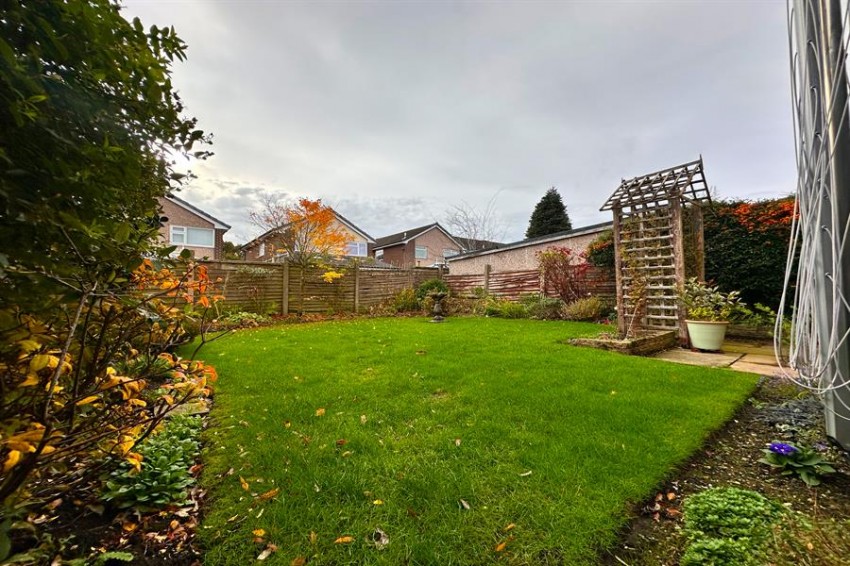 Images for Puffin Avenue,