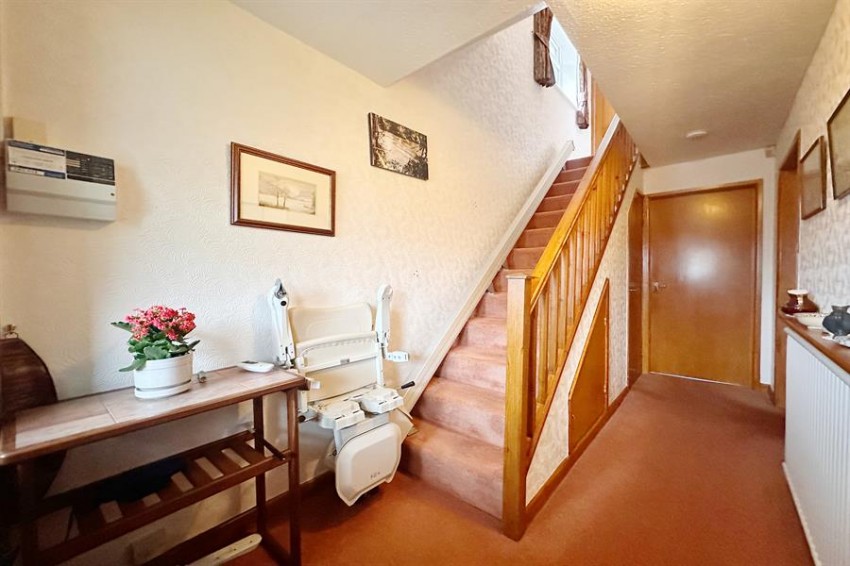 Images for Puffin Avenue,