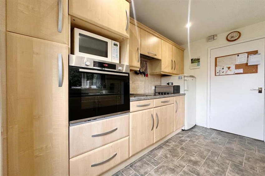 Images for Puffin Avenue,