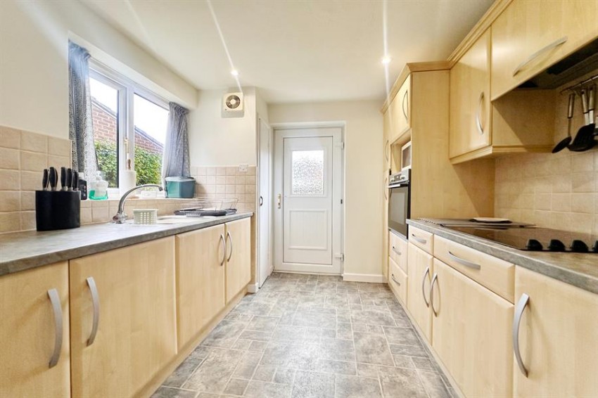 Images for Puffin Avenue,