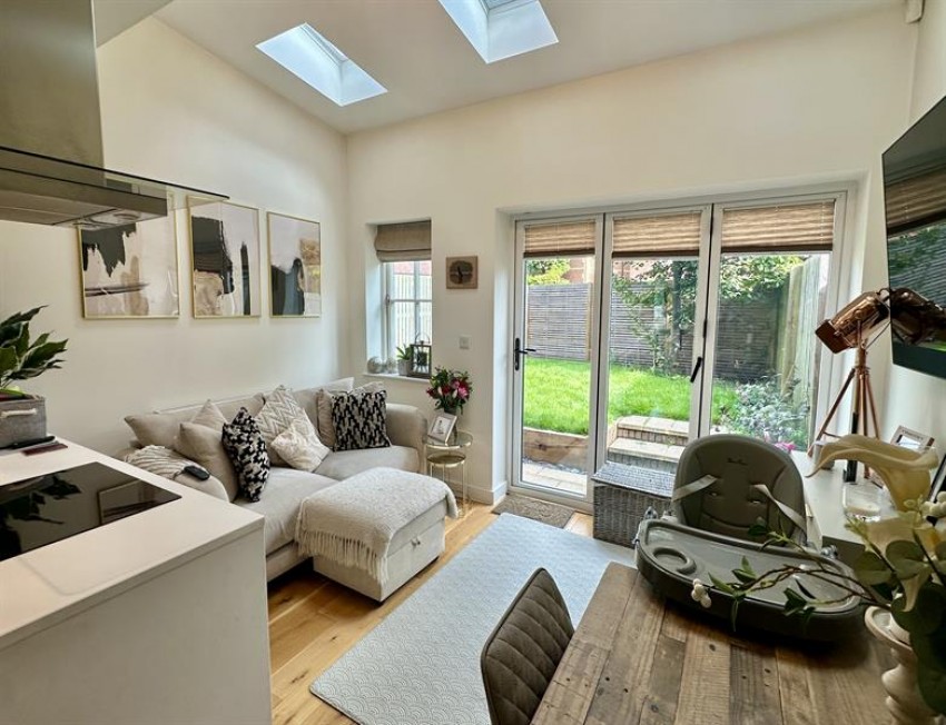 Images for Oak Gardens, Gatley