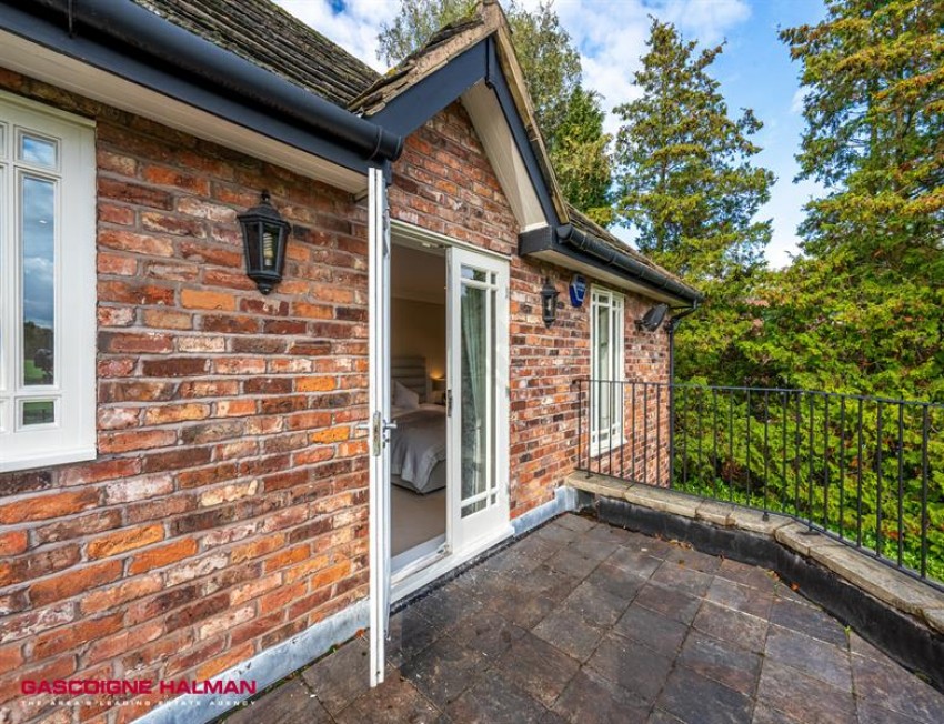 Images for Hough Lane, Alderley Edge