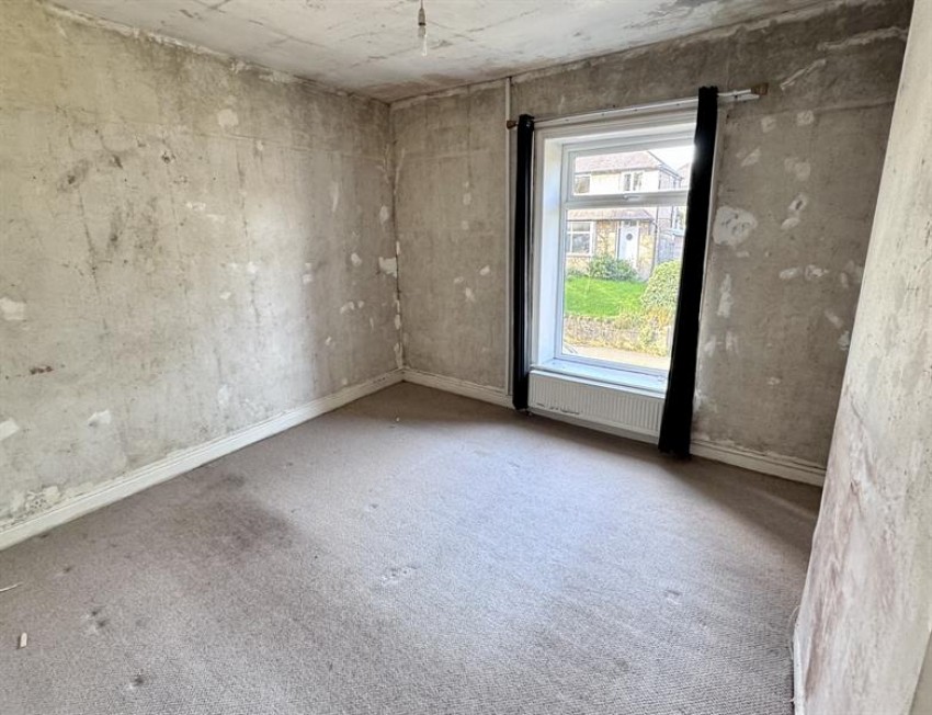 Images for Low Leighton Road, New Mills