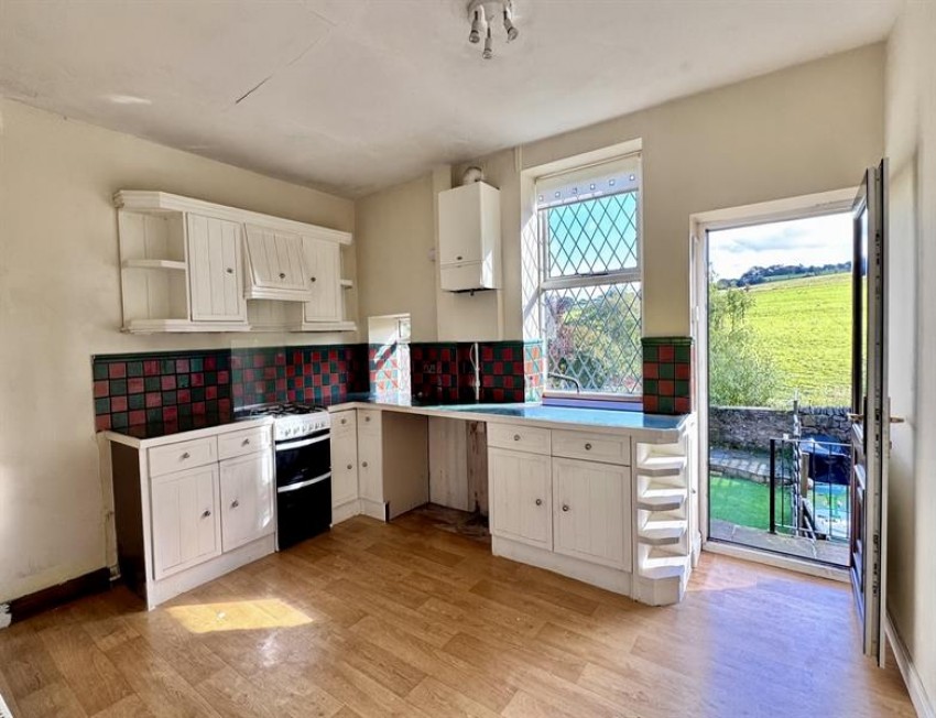 Images for Low Leighton Road, New Mills