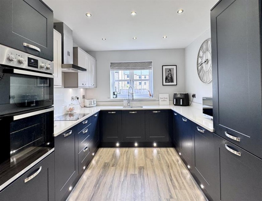 Images for Hawkshead Road, Glossop