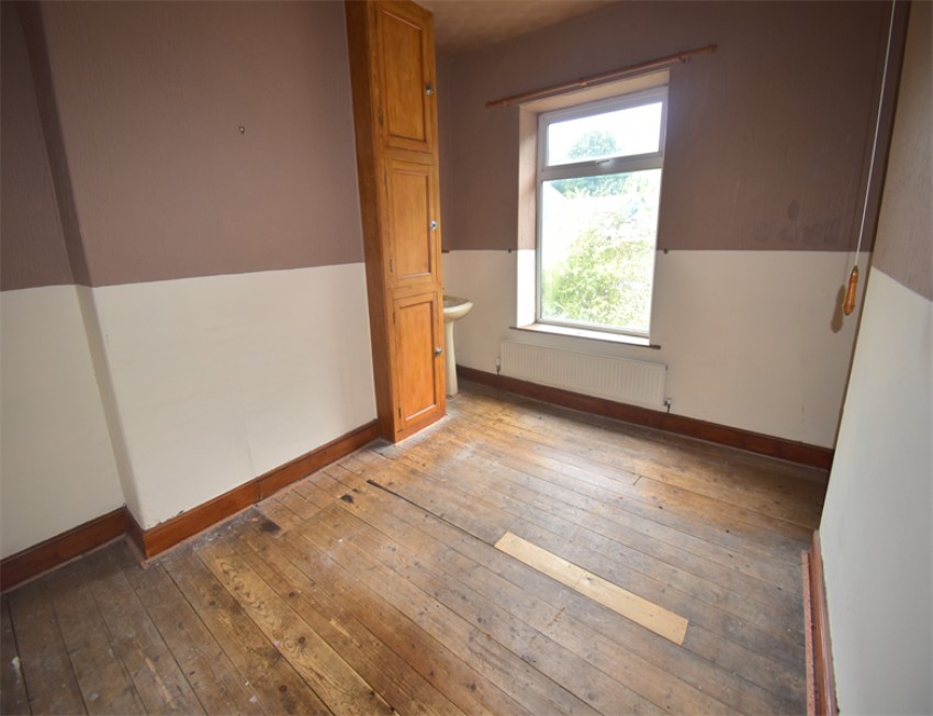 Images for Yeardsley Lane, Furness Vale, High Peak