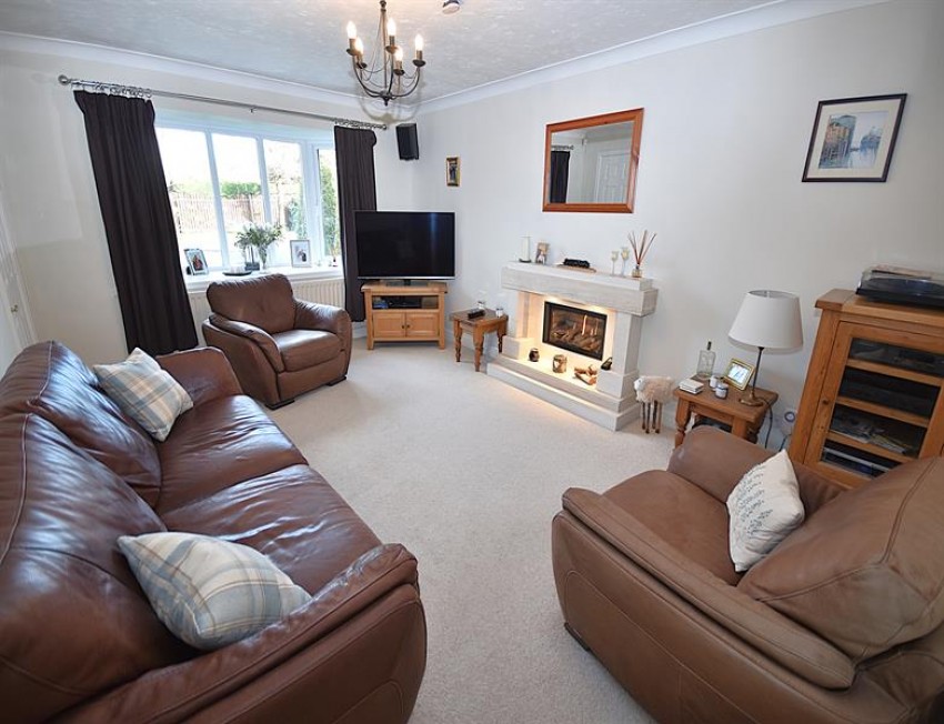 Images for Montrose Close, Macclesfield