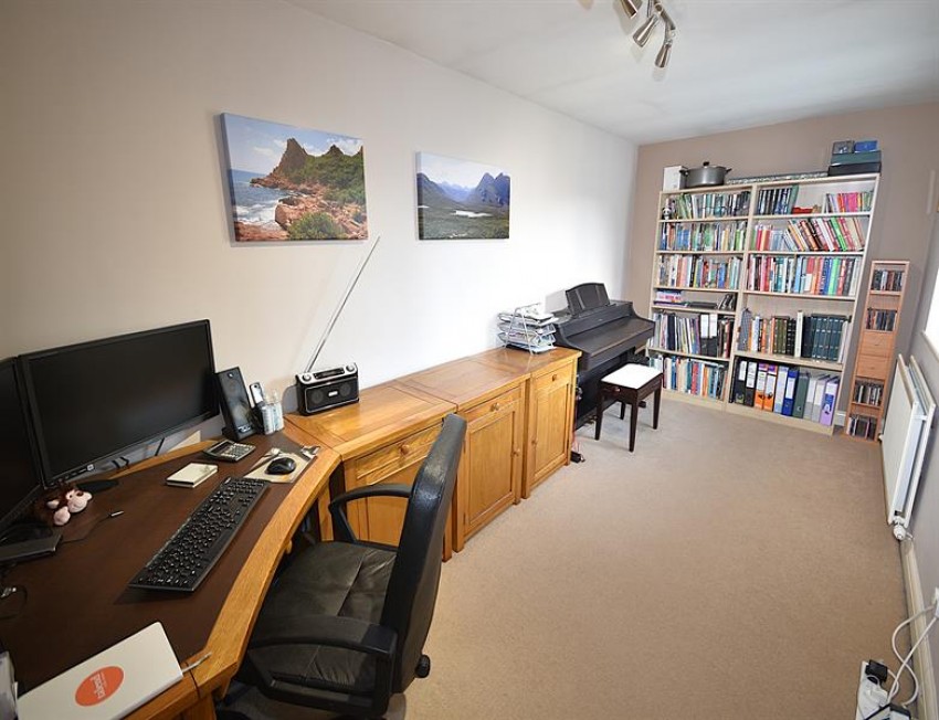 Images for Montrose Close, Macclesfield