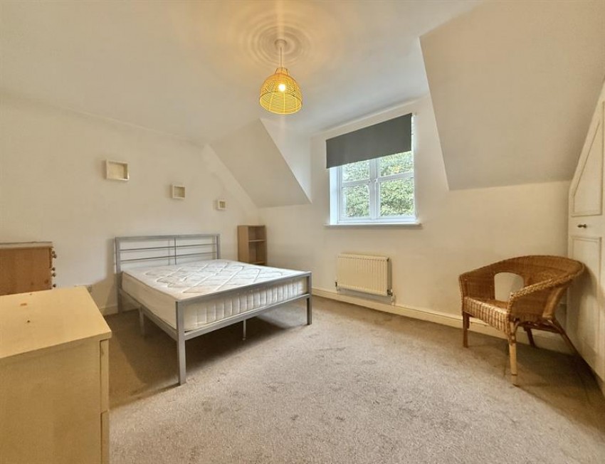 Images for 27 Pencarrow Close, Didsbury