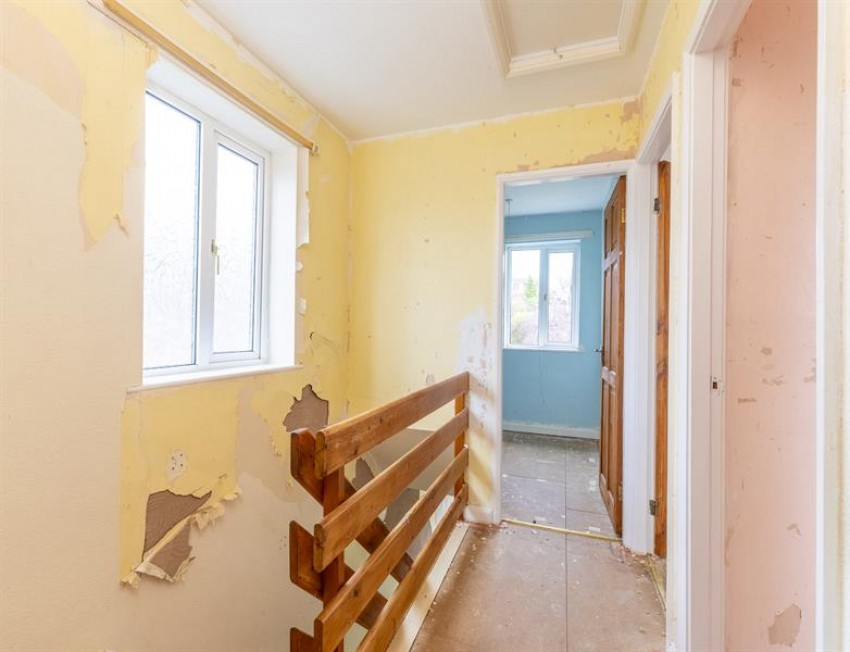 Images for Chain free property with great potential on North Brook Road